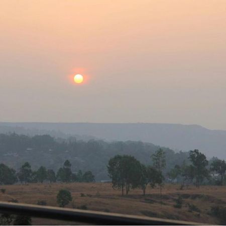 Inaya Bungalow Villa Panchgani Exterior photo